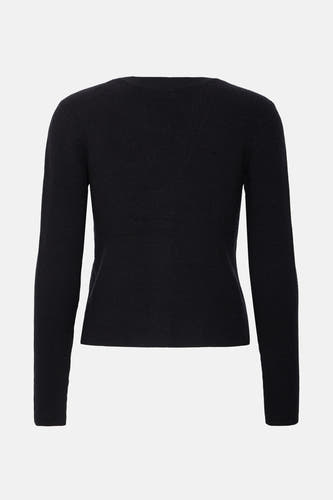 Veste noire de France avec longues manches et texture côtelée.