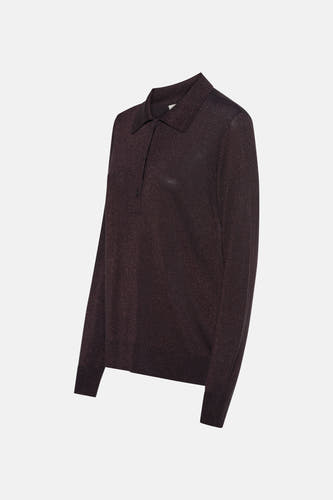 Bruine trui met ronde hals van Fransa, met subtiele glitterdetails en lange mouwen.
