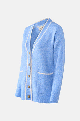 Blauw vest van Fransa, met witte bies, lange mouwen en knoopsluiting, inclusief opgestikte zakken.
