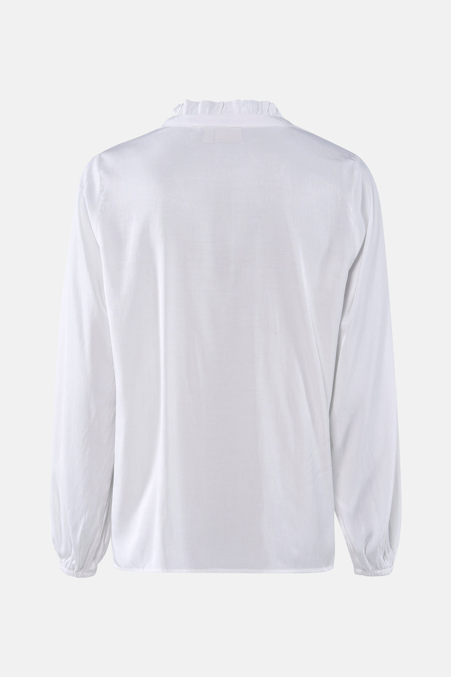 Blouse blanche à longues manches de Fransa, avec des volants le la ligne du cou.