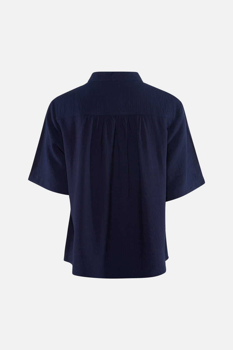Chemise bleue à manches courtes de Fransa, en tissu texturé avec col montant, fermeture boutonnée et plis.