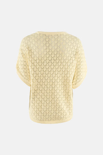 Pull en maille jaune de Fransa avec motif losange ajouré, manches courtes et vue arrière.