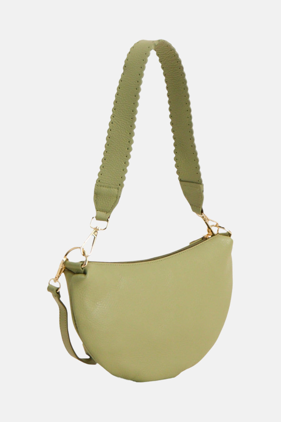Groene crossbody tas van Access® met gestructureerde textuur, halvemaanvorm en geperforeerde schouderband.