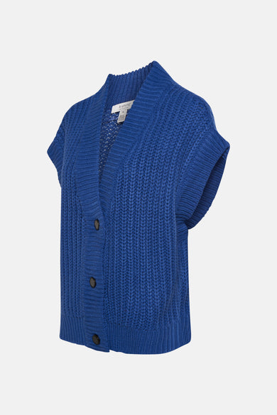 Blauw gebreid vest van B.YOUNG, met korte mouwen en knoopsluiting.