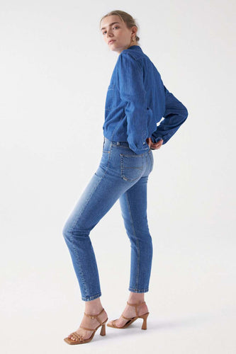 TRUE - light blue denim