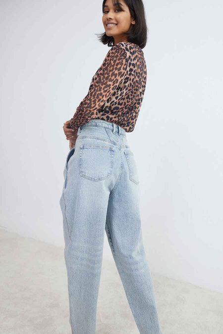 Jeans - light blue denim