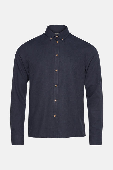 Blauw, katoenen overhemd met lange mouwen van SOLID, met houten knopen en een button-down kraag.