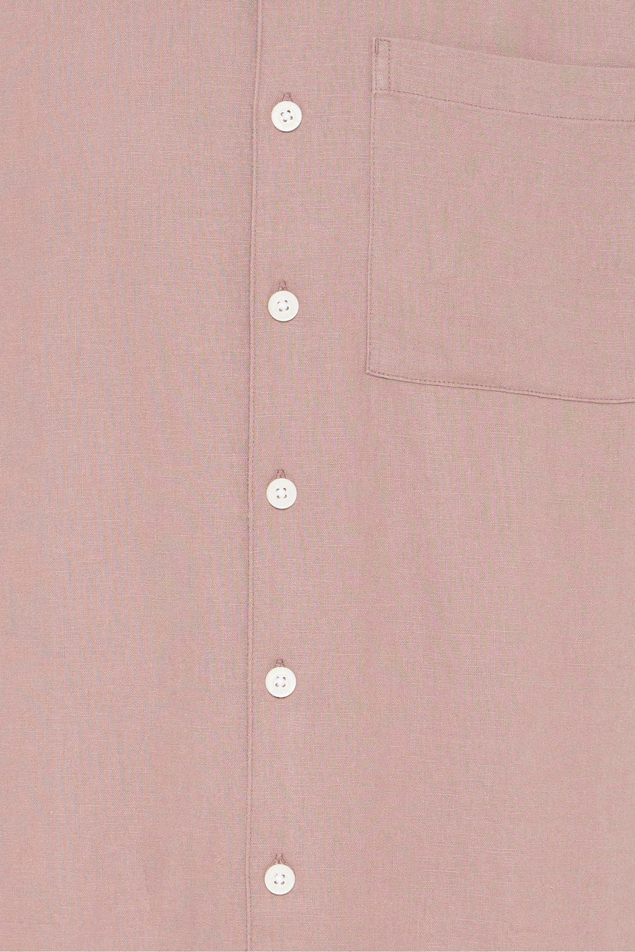 Roze hemd van SOLID met witte knopen en borstzak, in een linnenlook stof.