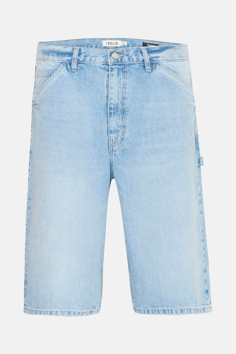 Lichtblauwe denim short.