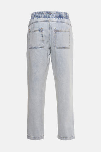 Lichtblauwe denim jeans special fit van SOLID, met elastische tailleband en rechte pijpen, gezien vanaf de achterkant.
