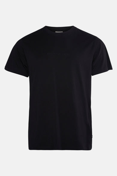 T-shirt noir à manches courtes de SOLID, avec le texte "BREAK THE LINES" brodé dessus.