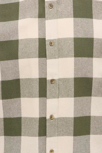 Groen flanellen overhemd met lange mouwen van ONLY & SONS®, met een ruitpatroon en knoopsluiting.