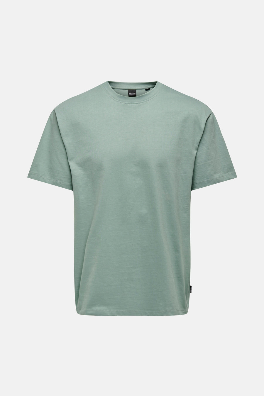T-shirt vert de ONLY & SONS, avec manches courtes et un décolleté rond simple.