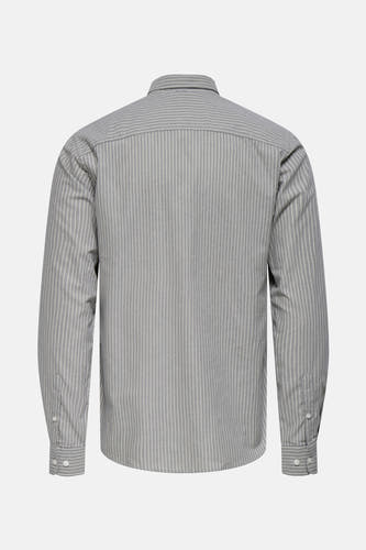 Grijs overhemd met lange mouwen van ONLY & SONS®, met verticale strepen en een knoopsluiting, rugaanzicht.
