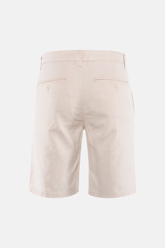 Short écru ONLY & SONS® avec deux poches passepoilées boutonnées au dos et tissage diagonal.