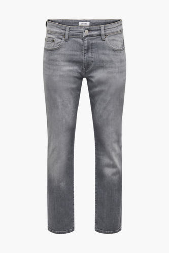 Jean droit gris clair d'ONLY & SONS, avec un lavage subtil et une coupe classique à cinq poches.