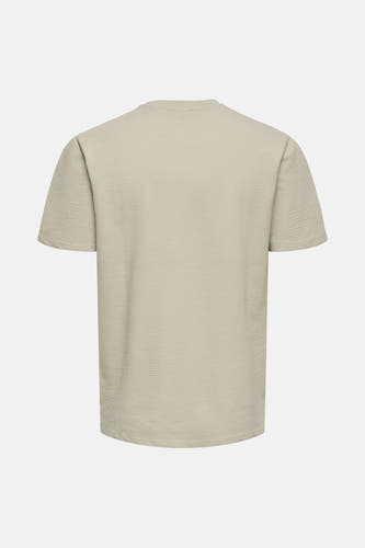 Beige T-shirt met korte mouwen van ONLY & SONS, met een wafelstructuur.

