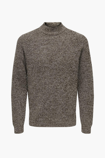 Bruine trui met ronde hals van ONLY & SONS®, gebreide textuur.