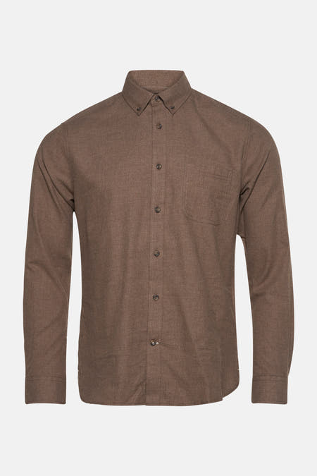 Bruin overhemd met lange mouwen van ONLY & SONS, met knoopsluiting en borstzak.