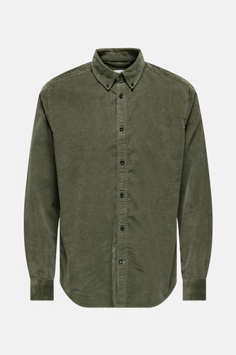 Chemise en corduroy vert de ONLY ONLY ONLY ONLY ONLY ONLY ONLY ONLY ONLY ONLY & S par et texture lisse et fermeture à boutons.