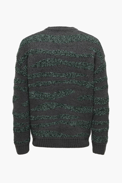 Grijze trui met ronde hals van ONLY & SONS, met gestreept gemêleerd patroon.
