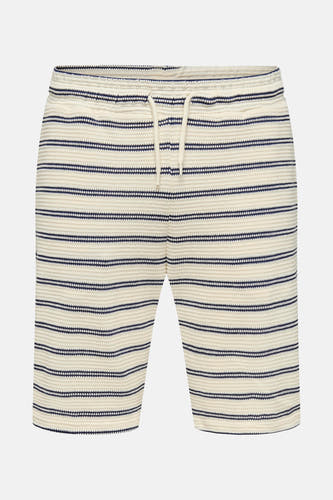 Ecru short van ONLY & SONS, met marineblauwe strepen en trekkoord.