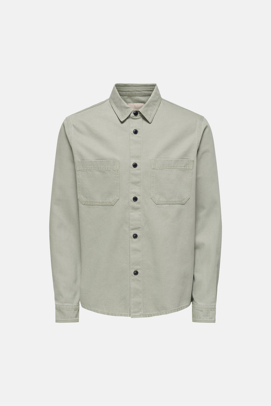 Chemise verte à manches longues ONLY & SONS, avec deux poches poitrine et fermeture boutonnée.