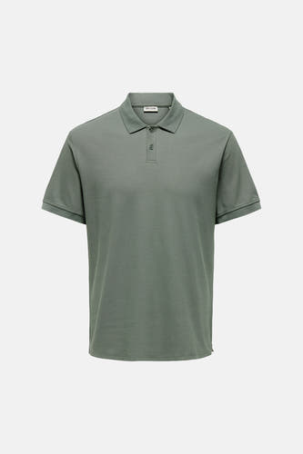 Groene polo met ribstructuur van ONLY & SONS®, vooraanzicht, korte mouwen, knoopsluiting