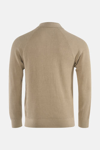 Beige trui van ONLY & SONS, met lange mouwen en een subtiel textuurpatroon, gezien vanaf de achterkant.