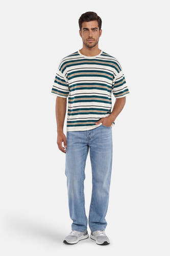 Multicolor gestreept T-shirt van ONLY & SONS® met korte mouwen.