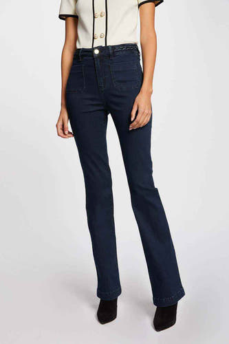 Bootcut jeans in denim van Morgan De Toi, met zakken aan de voorkant en een gevlochten riemdetail.