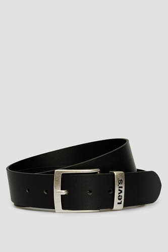 Ceinture noire de Levi's, avec boucle et logo couleur argent et logo...