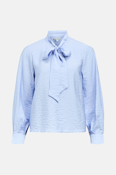 Paarse blouse met lange mouwen van OBJECT, met een strik en een gekreukte textuur.