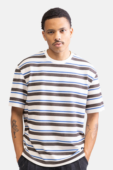 T-shirt met korte mouwen multicolor van REDEFINED REBEL, met horizontale strepen en tattoos op de armen.
