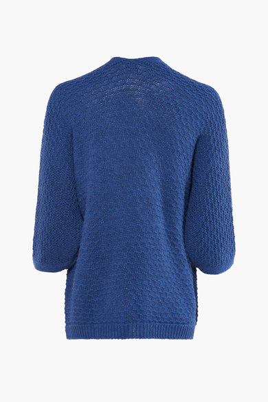 Blauwe cardigan van Terra di Siena, met driekwart mouwen en een fijn gebreid patroon.