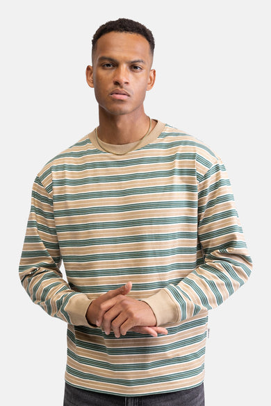 Meerkleurig gestreept T-shirt met lange mouwen van REDEFINED REBEL, met een ronde hals en een goudkleurige ketting.