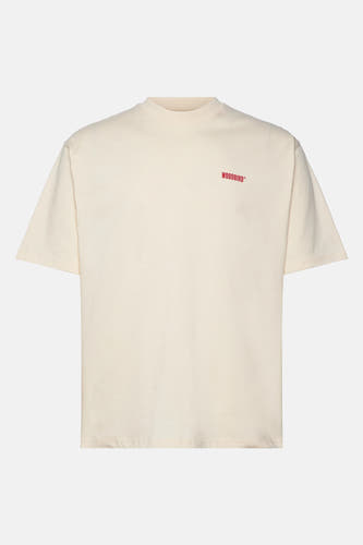 T-shirt écru à manches courtes de WOODBIRD, avec un petit logo sur la poitrine.