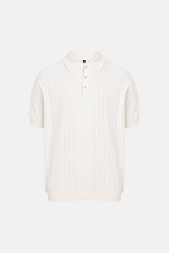 Polo écru de REDEFINED REBEL avec motif torsadé, manches courtes et fermeture à trois boutons.