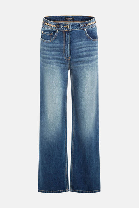 Donkerblauwe wijde jeans van Morgan De Toi, met een decoratieve kettingriem en subtiele wassing.
