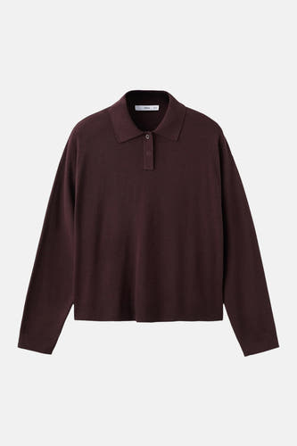 Pull bordeaux à col rond de MANGO, avec col polo et courte patte de boutonnage.