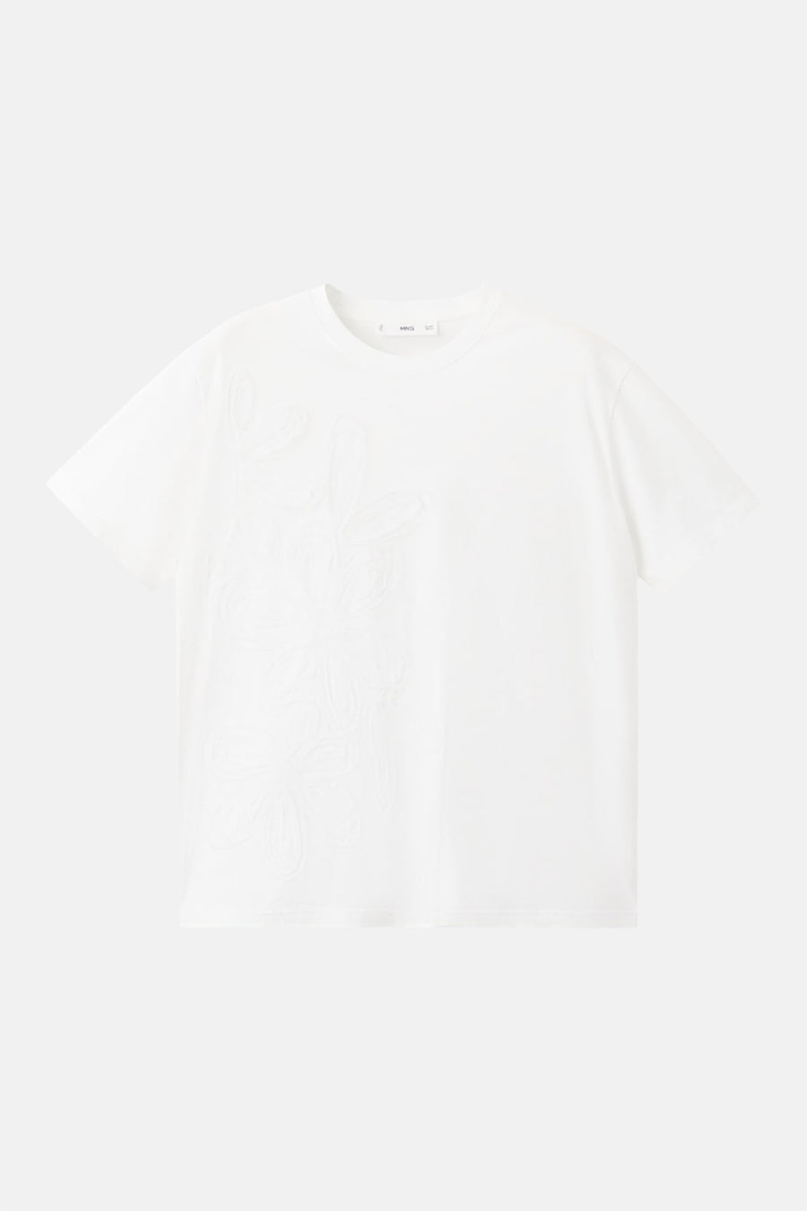 T-shirt blanc de MANGO avec un imprimé floral discret.
