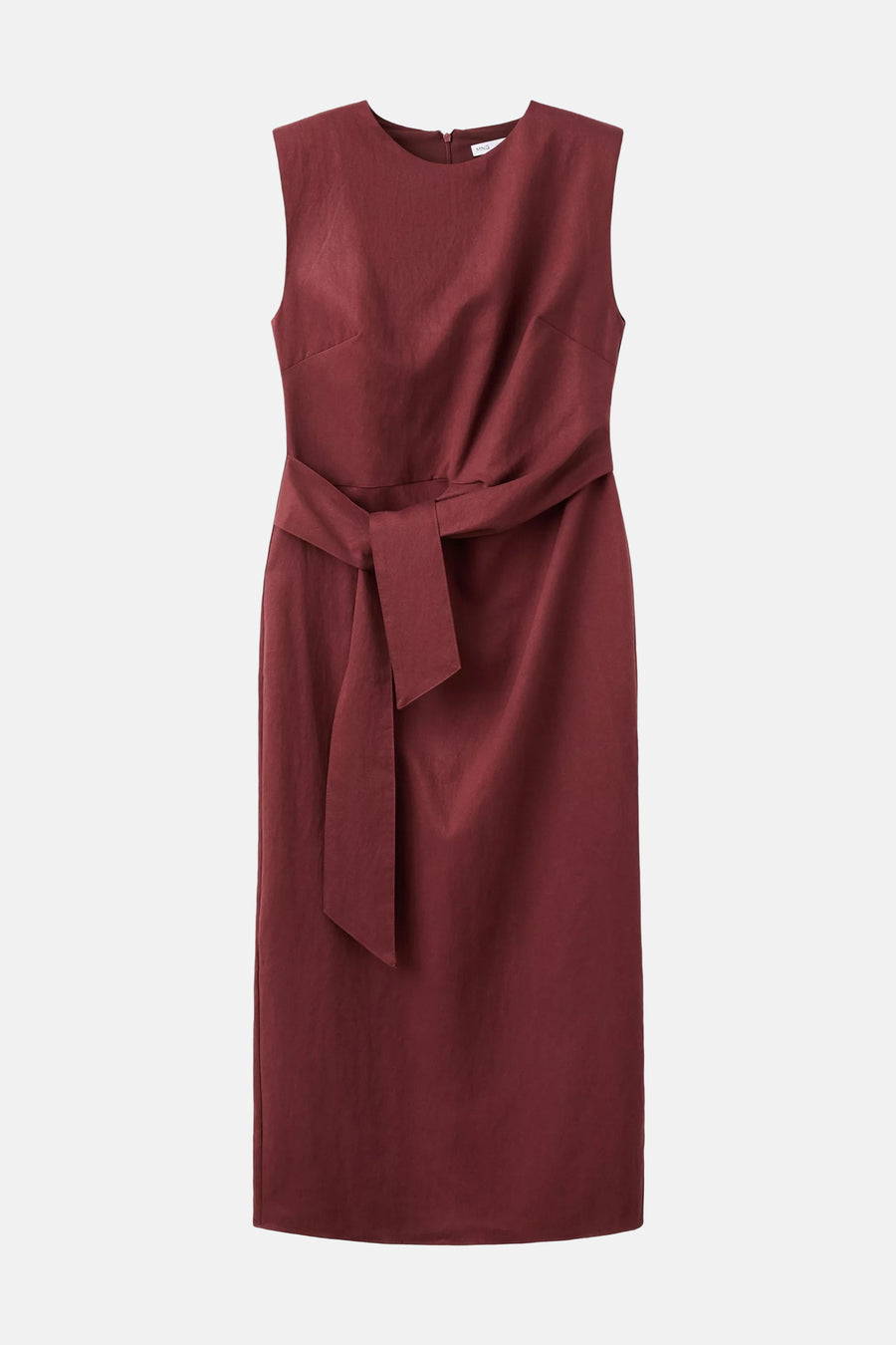Robe droite sans manches bordeaux de MANGO avec ceinture à nouer, col rond et fermeture éclair au dos.