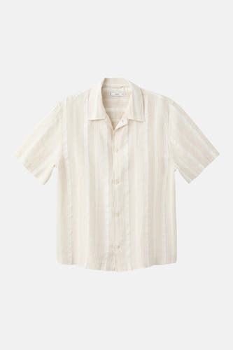 Beige gestreept hemd met korte mouwen van MANGO, met reverskraag en knoopsluiting.