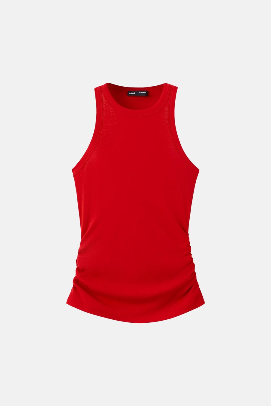 Rode tanktop van MANGO, strak model met ruches aan de zijkant, vooraanzicht