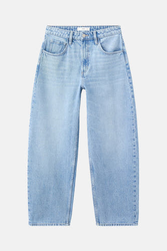 Jeans special fit van lichtblauw denim van MANGO, met wijde pijpen en steekzakken.