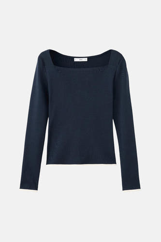 Blauw T-shirt met lange mouwen van MANGO, met een vierkante halslijn en witte accenten aan de mouwen.