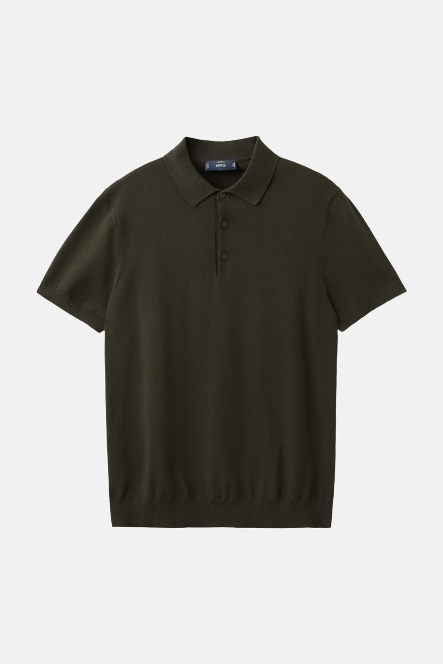Polo verte MANGO de couleur verte avec manches courtes et col classique.