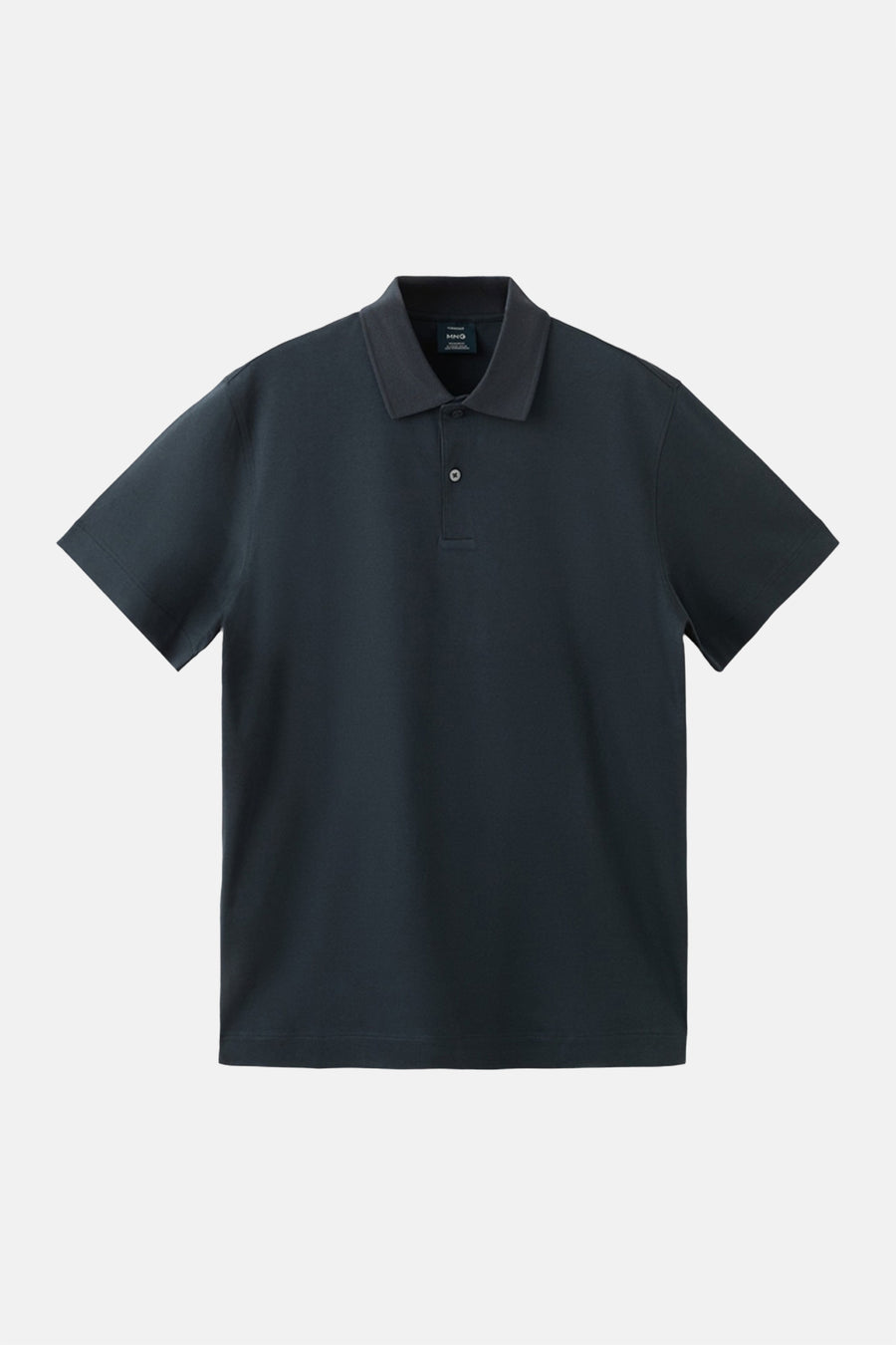 Blauwe polo van MANGO met korte mouwen en knoopsluiting.
