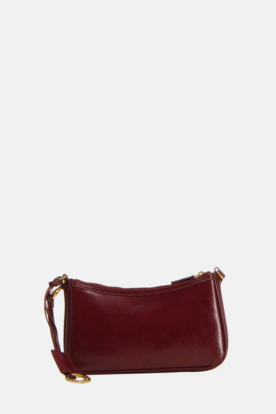 Bordeaux schoudertas van MANGO, met gouden ritssluiting en accenten.