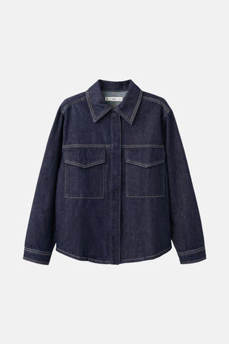 Donkerblauw denim overhemd met lange mouwen van MANGO, met opgestikte zakken.